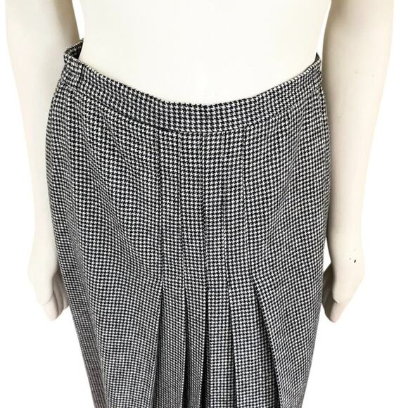 VTG SAVILLE Pleated Houndstooth Midi Skirt in Black & White  Wool blend  SZ 8 - Picture 2 of 11